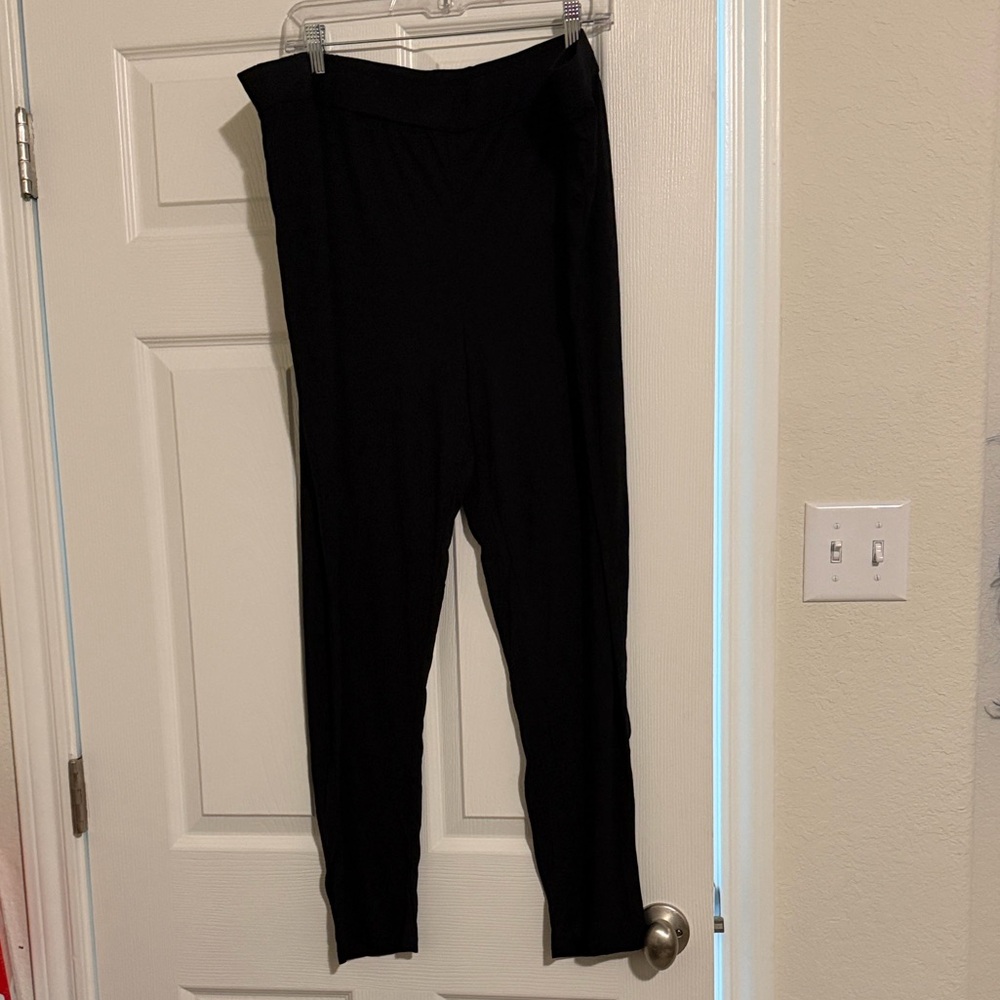 Zim & Zoe Women Black Leggings